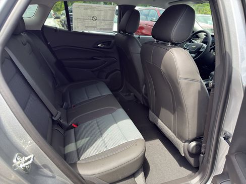 New 2026 Chevrolet Trax LT w/ Driver Confidence Package FWD image 14