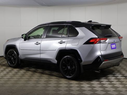 Used 2022 Toyota RAV4 XSE image 10