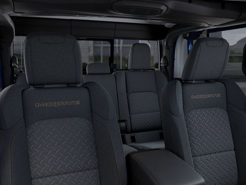 New 2025 Jeep Gladiator Mojave w/ Convenience Group AWD/4WD image 26