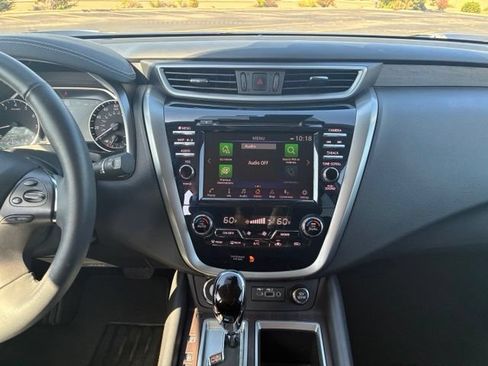 Certified 2024 Nissan Murano Platinum w/ Cargo Package FWD image 14
