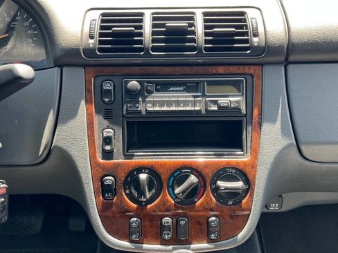 Used 1999 Mercedes-Benz ML 320 4MATIC image 12