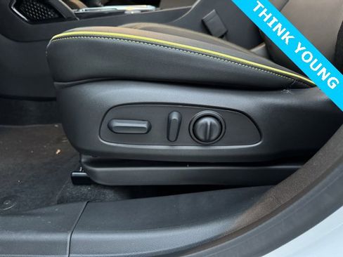 New 2026 Chevrolet TrailBlazer ACTIV w/ Convenience Package image 16