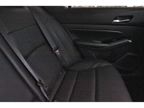 Certified 2023 Nissan Altima 2.0 SR FWD image 15