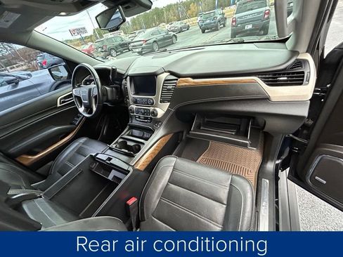 Used 2020 GMC Yukon Denali image 29