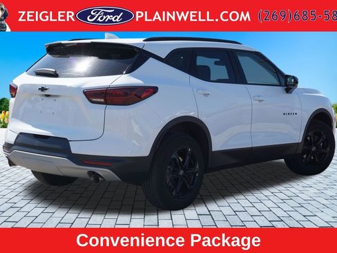 Used 2023 Chevrolet Blazer LT w/ Convenience Package FWD image 5