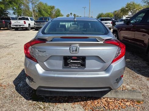 Used 2017 Honda Civic EX image 5