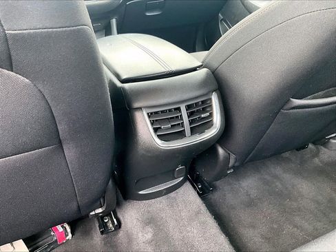 Used 2023 Chevrolet Malibu LT image 30