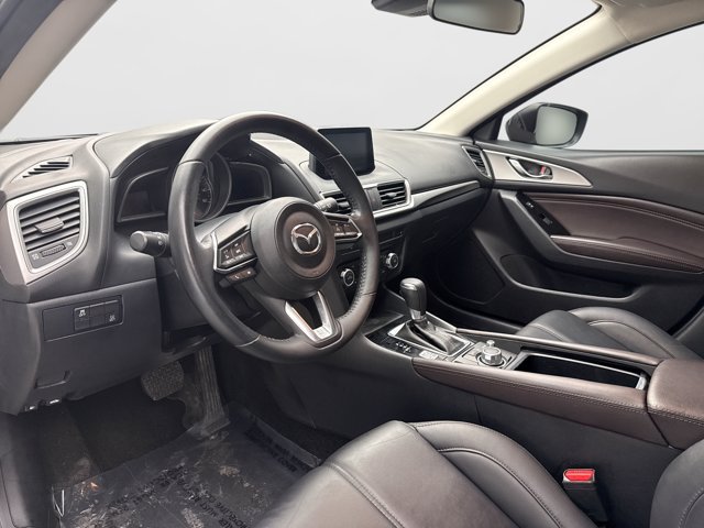 Used 2017 MAZDA MAZDA3 Touring FWD image 10