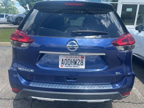 Used 2020 Nissan Rogue SL FWD image 12