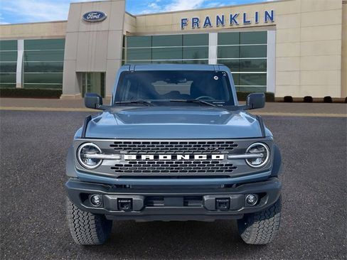 New 2025 Ford Bronco Badlands w/ Sasquatch Package image 2