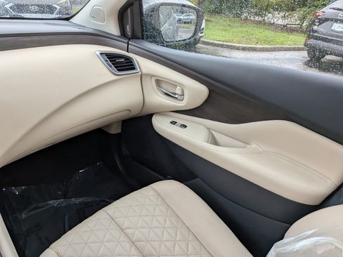 Used 2022 Nissan Murano Platinum w/ Cargo Package AWD/4WD image 19