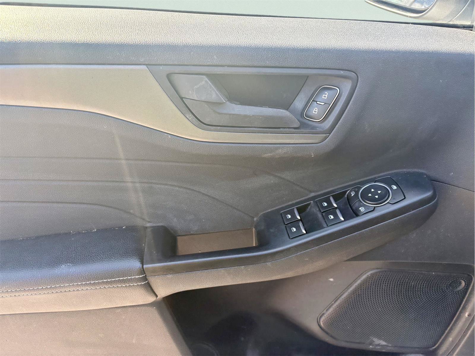 Used 2025 Ford Escape Active FWD image 16
