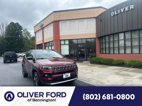 Used 2022 Jeep Compass Limited image 1