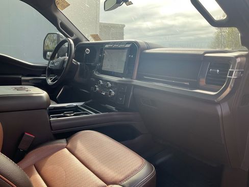 Used 2023 Ford F250 King Ranch w/ Chrome Package image 11