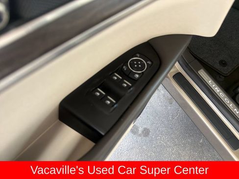 Used 2019 Lincoln Nautilus Reserve AWD/4WD image 11