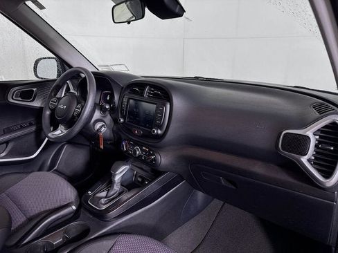 Certified 2023 Kia Soul LX FWD image 26