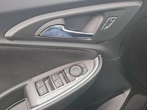 Used 2024 Chevrolet Malibu LT image 22