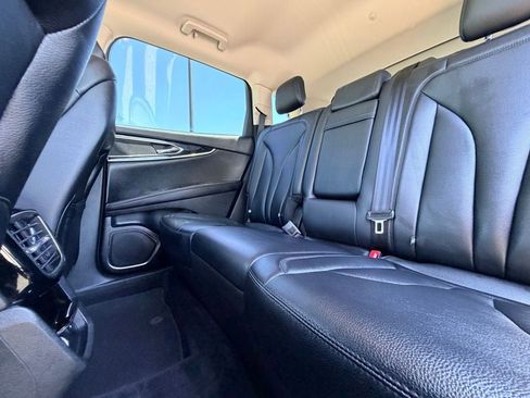 Used 2023 Lincoln Nautilus AWD w/ Premium Package image 16
