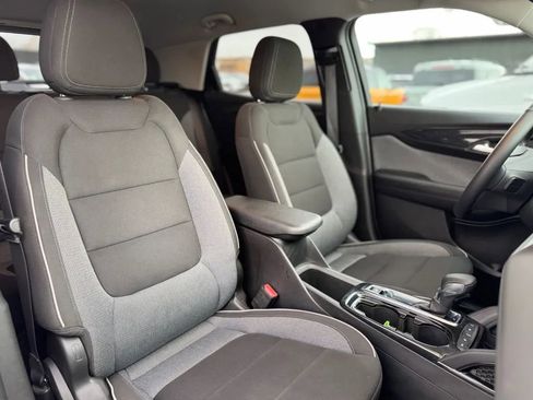 Used 2024 Chevrolet TrailBlazer LT w/ LT Cold Weather Package image 17