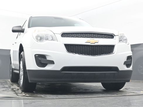 Used 2013 Chevrolet Equinox LS image 24