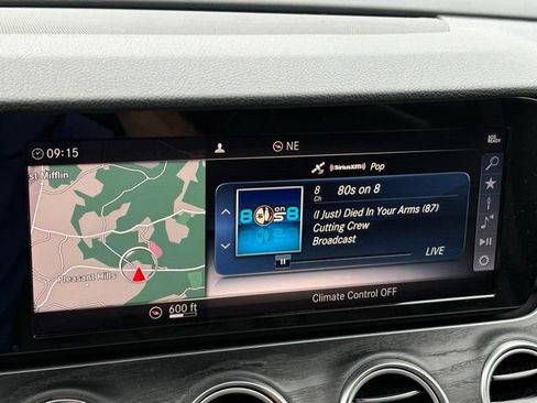 Used 2018 Mercedes-Benz E 400 4MATIC Sedan image 17