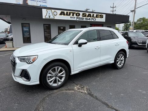 Used 2024 Audi Q3 2.0T Premium AWD/4WD image 2