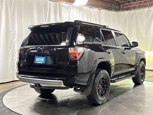 Used 2022 Toyota 4Runner TRD Off-Road Premium w/ TRD Black Wheel Package (TMS) AWD/4WD image 10