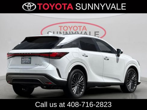 Used 2025 Lexus RX 450h AWD w/ Convenience Package image 3