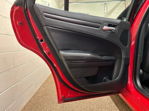Used 2015 Chrysler 300 S AWD/4WD image 14