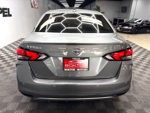 Used 2021 Nissan Versa SV FWD image 12
