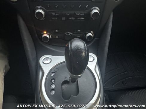 Used 2011 Nissan 370Z Touring w/ Sport Pkg image 17