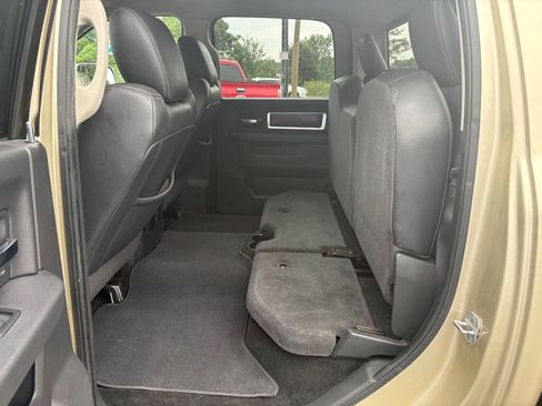 Used 2011 RAM 2500 Laramie w/ Cold Weather Group AWD/4WD image 18