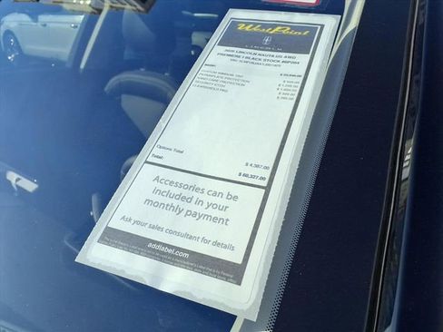 New 2026 Lincoln Nautilus Premier image 5