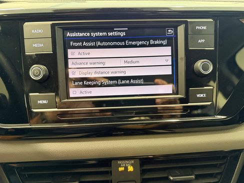 Used 2023 Volkswagen Taos S FWD image 41