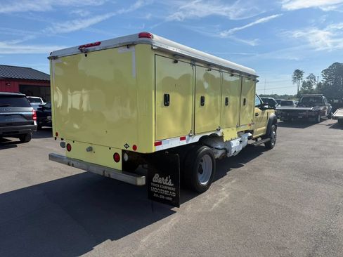Used 2019 Ford F550 2WD Regular Cab Super Duty image 4