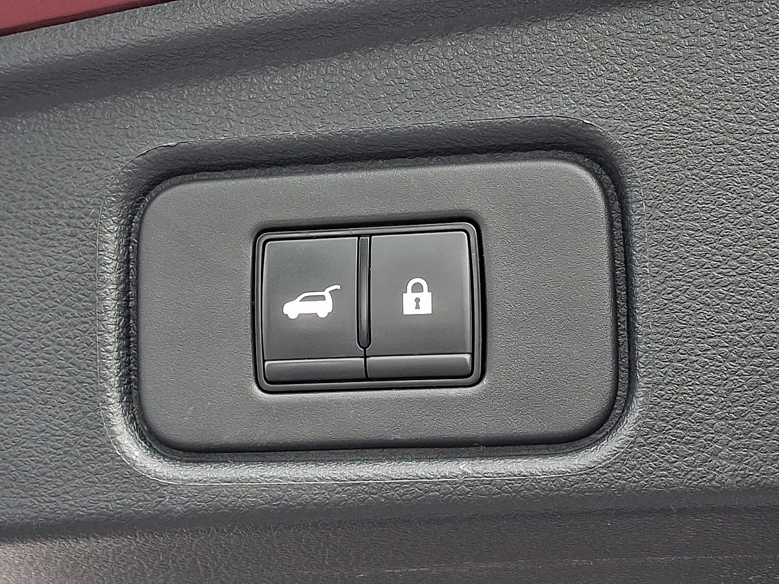 Used 2023 Nissan Pathfinder SL w/ Cargo Package AWD/4WD image 29