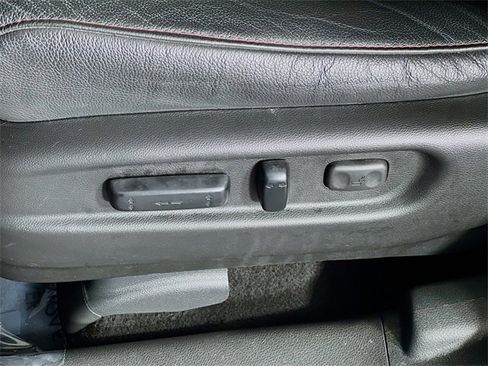 Used 2022 Honda Pilot Black Edition image 12