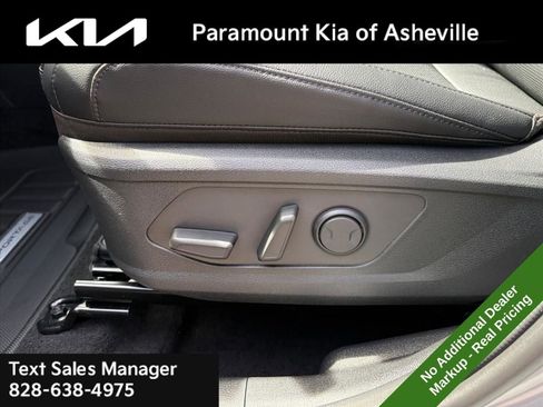 New 2026 Kia Sportage EX w/ EX Panorama Roof Package image 19