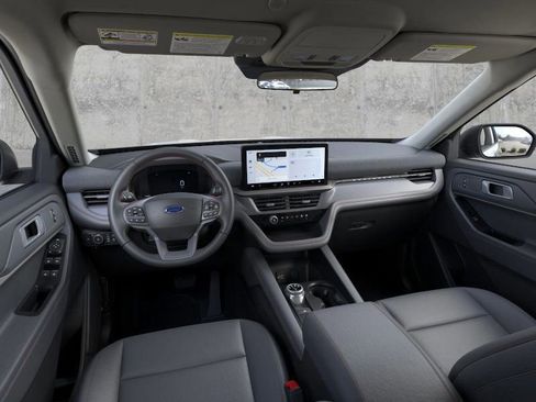 New 2026 Ford Explorer Active w/ Active Comfort Package image 10