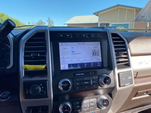 Used 2020 Ford F250 King Ranch w/ King Ranch Ultimate Package AWD/4WD image 20