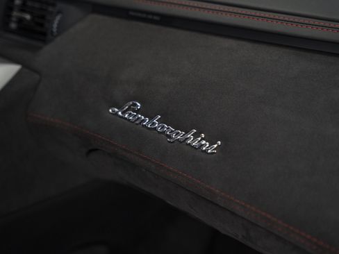 Used 2016 Lamborghini Aventador LP 700-4 AWD/4WD image 34