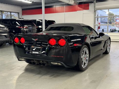 Used 2006 Chevrolet Corvette Convertible w/ Preferred Equipment Group image 5