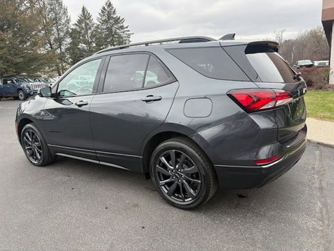 Used 2023 Chevrolet Equinox RS w/ RS Leather Package image 6