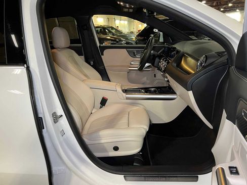 Certified 2025 Mercedes-Benz GLA 250 4MATIC image 12