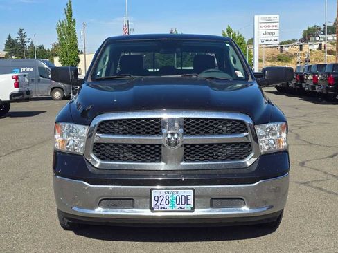 Used 2018 RAM 1500 Classic SLT AWD/4WD image 5
