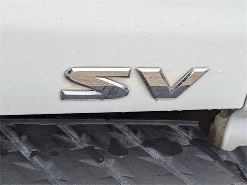Used 2023 Nissan Titan SV w/ SV Convenience Package image 8