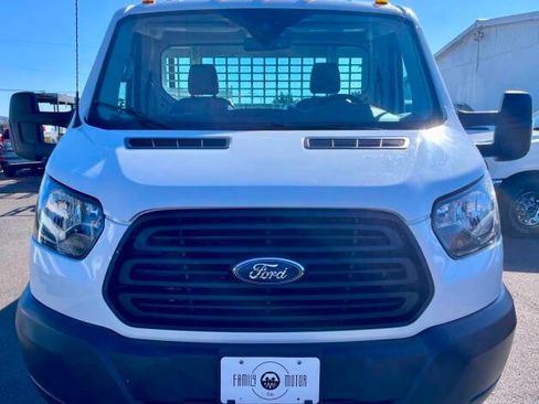 Used 2018 Ford Transit 250 138 RWD image 7