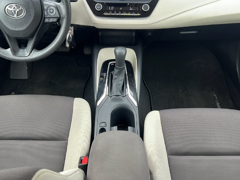 Used 2024 Toyota Corolla LE FWD image 14