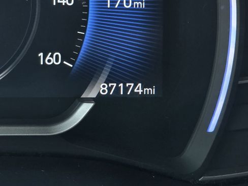 Used 2020 Hyundai Santa Fe SEL image 34