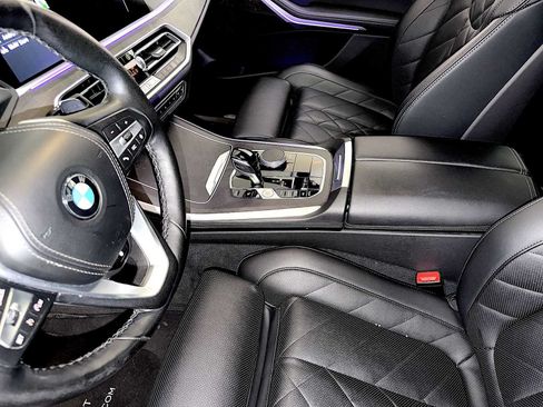 Used 2023 BMW X5 xDrive40i w/ Premium Package AWD/4WD image 19